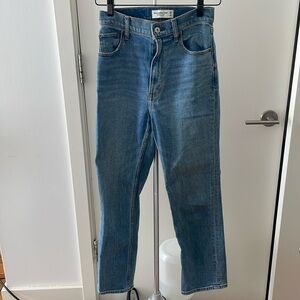 Abercrombie & Fitch The Ankle Straight Ultra High Rise